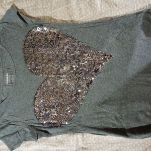 Short sleeve heart shirt